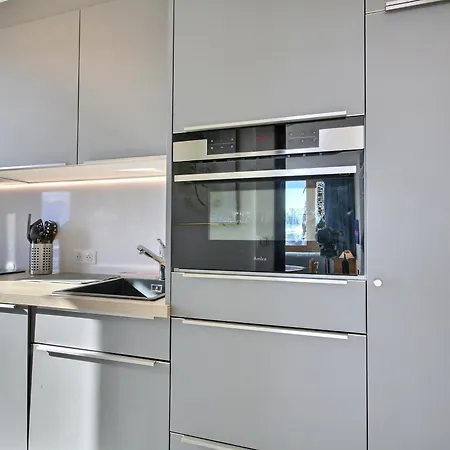 Bel A Aime 2000 Pour 6 Pers, Grande Terrasse, Vue Montagne - Fr-1-455-271 *